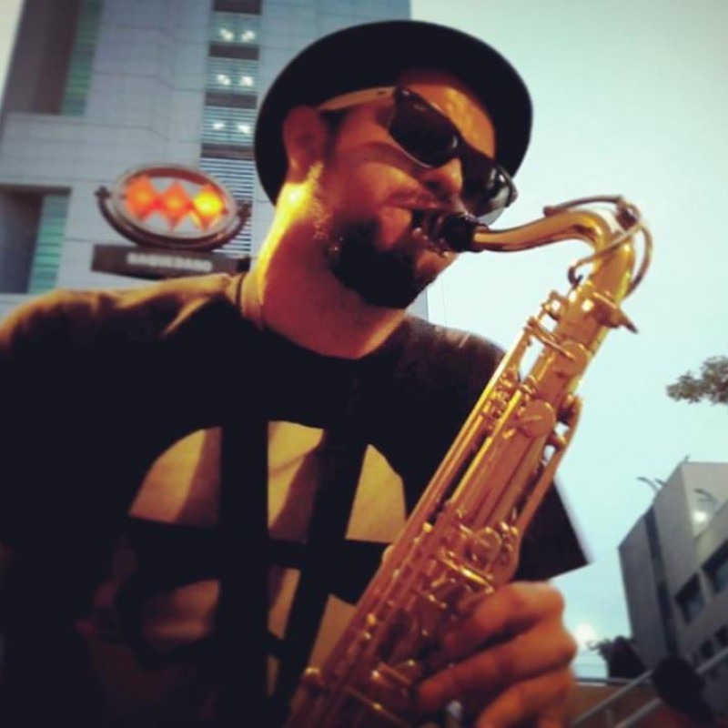 Saxofonistas Latino Metropolitana de Santiago | grillo