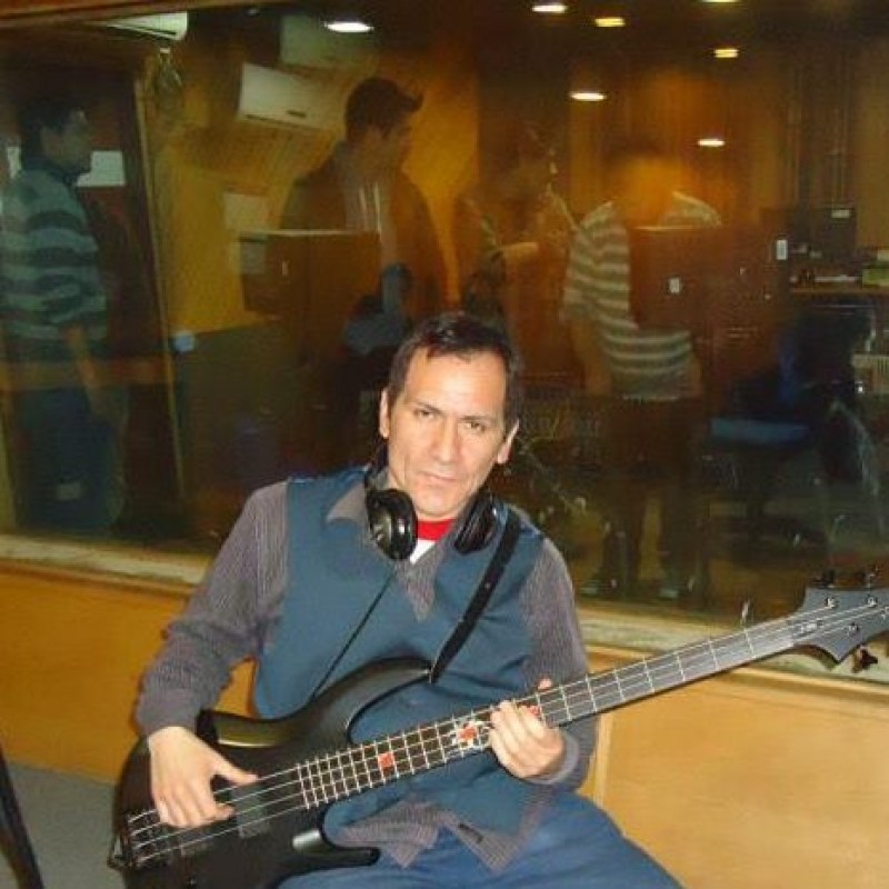 Bajistas Hard Rock Metropolitana de Santiago | luispavez